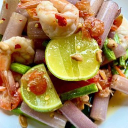 ตำสายบัวกุ้งสด