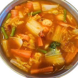 แกงส้มกุ้ง ผักรวม