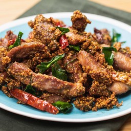 หมูคลุกฝุ่น