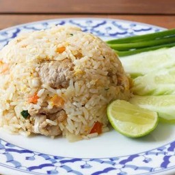 ข้าวผัดหมู