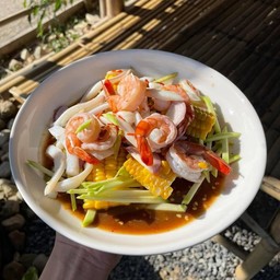 ยำกุ้งสุก+ปลาหมึกปลาร้า