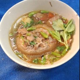 ซุปหางวัวตามสั่งก๋วยเตี๋ยวเนื้อ