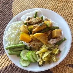 ขนมจีนแกงไตปลาชาวใต้