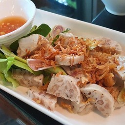ยำหมูยอ
