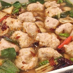 Spicy Soup With Bouncy Pork