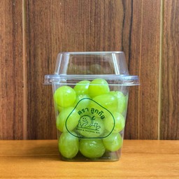 องุ่นไชน์มัสแคทเขียวตัดแต่ง