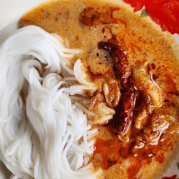 ข้าวเหนียวมะม่วงครูเล็ก(ลูกยายดำ)