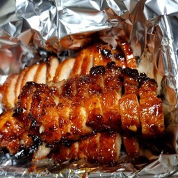 หมูแดงส่วนท้องสามชั้นย่าง 250 กรัม