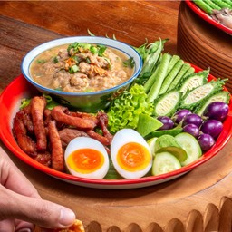 ป่นปลาดุก หมูทอด ไข่มะตูม