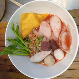 ก๋วยเตี๋ยวเย็นตาโฟ