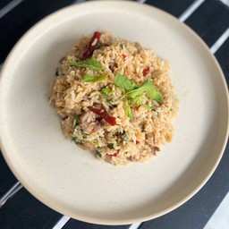 ผัดกะเพรา คลุกข้าว