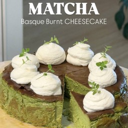 มัทฉะบาสก์ชีสเค้ก