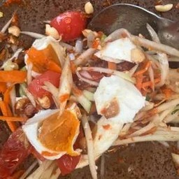 ตำไทไข่เค็ม