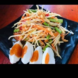 ตำไทยไข่เค็ม