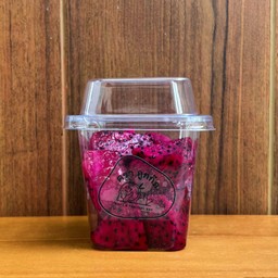 แก้วมังกรแดงตัดแต่ง