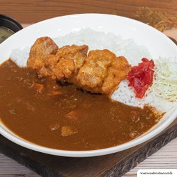 ข้าวแกงกะหรี่ไก่คาราเกะ