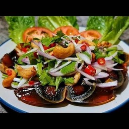 ยำไข่เยี่ยวม้า