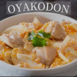 ข้าวหน้าไก่ราดไข่ สไตล์ญี่ปุ่น( JAPAN OYAKODON)