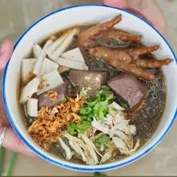 ต้มเส้น