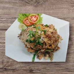 ก๋วยเตี๋ยวคั่วไก่