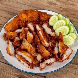 ข้าวหมู 3 ชั้นทอด พร้อมน้ำจิ้มแจ่ว สูตรเด็ด