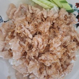 ข้าวไก่กระเทียม