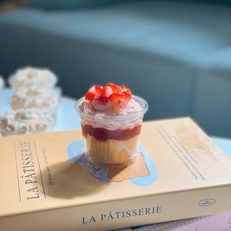 Mini Strawberry shortcakw