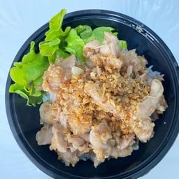 ข้าวหมูกระเทียม