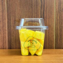 มะม่วงแก้วขมิ้นสุกตัดแต่ง