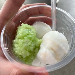 เป้ยเป้ยไอติมโบราณ