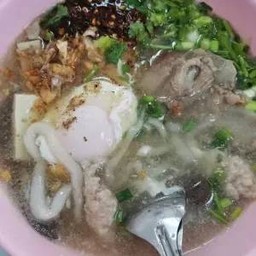ก๋วยจั๊บเส้นสด