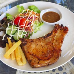 พอร์คชอปพริกไทยดำ