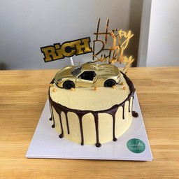 เค้กพรีเมี่ยม ซุปเปอร์คาร์ สีทอง