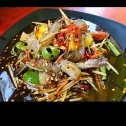 ตำกุ้งสด