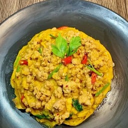 ไข่ข้นผัดผงกะหรี่หมูสับ