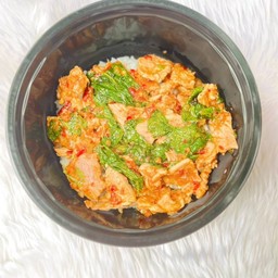 ข้าวผัดพริกแกงหมู