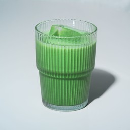 Matcha latte Yabukita 14 Oz. แยกน้ำแข็ง