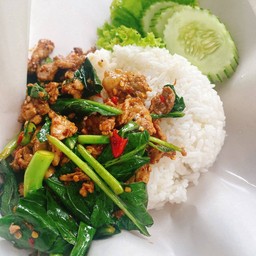 ข้าวคะน้าไก่สับคองโก