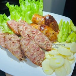 VT แหนมเนือง - หนามแดง (สาขา4)