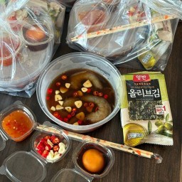 GinDongPa - แซลมอนดอง กุ้งดอง ไข่ดอง น้ำจิ้มซีฟู้ดรสเด็ด