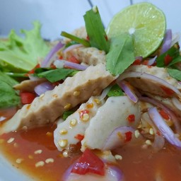 ยำหมูยอ