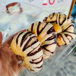 ขนมปังถั่วแดง