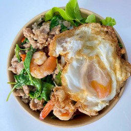 ข้าวกระเพราหมูสับ+กุ้ง
