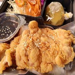 ข้าวสะโพกไก่กรอบซอสเทริยากิ