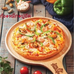 ร้านลาบอีสานเจ้ขาว&พิซซ่าวงเวียนศาลพระนเรศวร