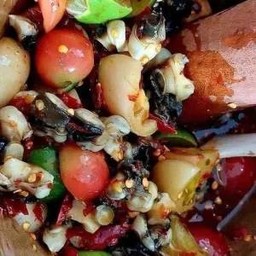 ตำหอยเชอรี่