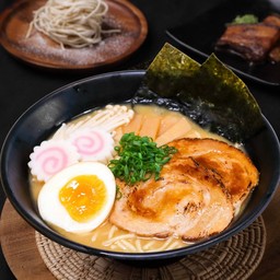 ราเมนซุปมิโซะ (ไซส์ L)