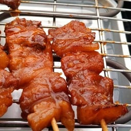 เจ้ก้อฟหมูปิ้งโบราณ