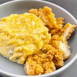 ข้าวสันในไก่กรอบ+ไข่ข้น