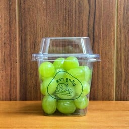 องุ่นไชน์มัสแคทเขียวตัดแต่ง